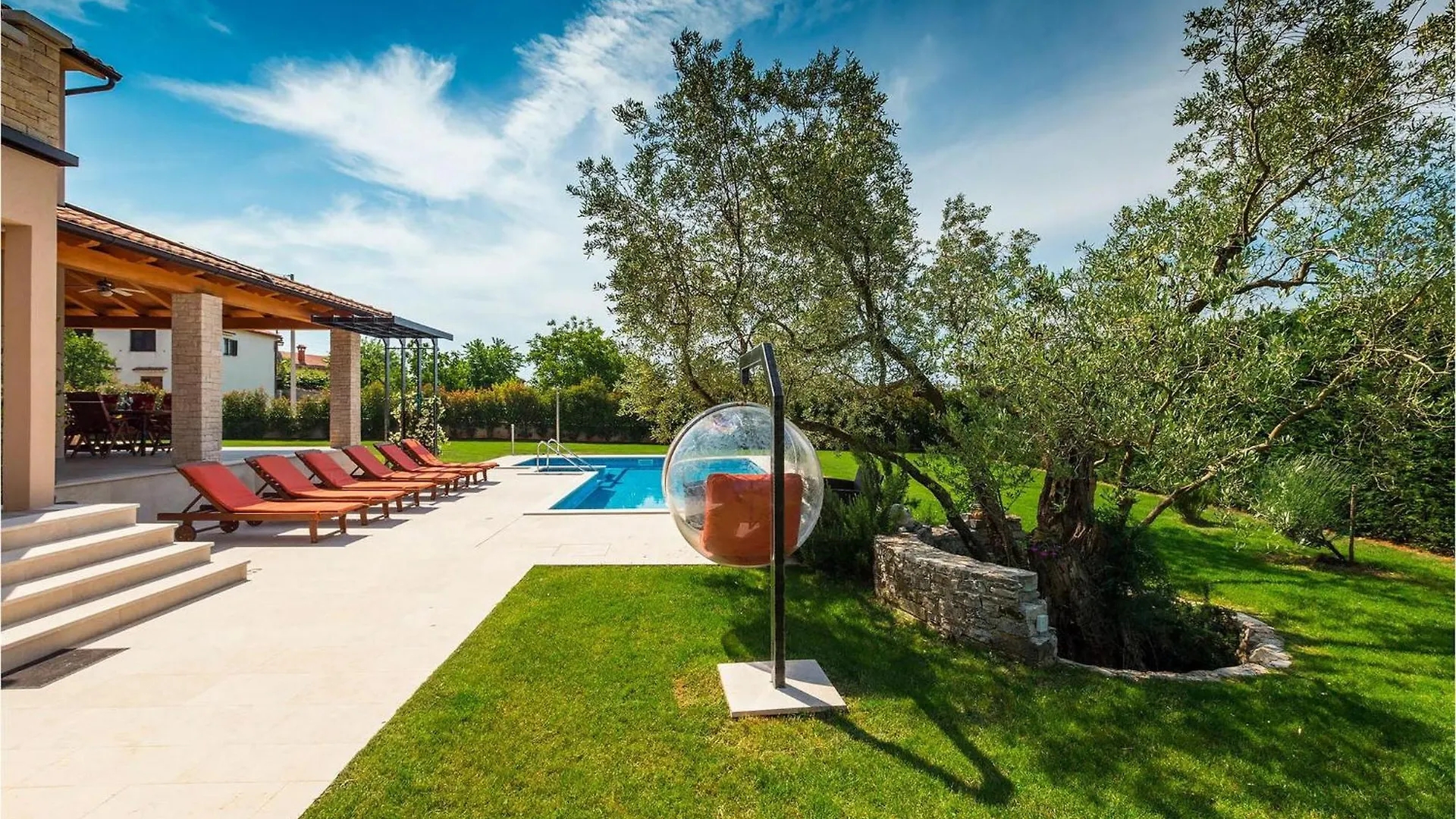 Villa Salambati Smoljanci 0*,  Croatia