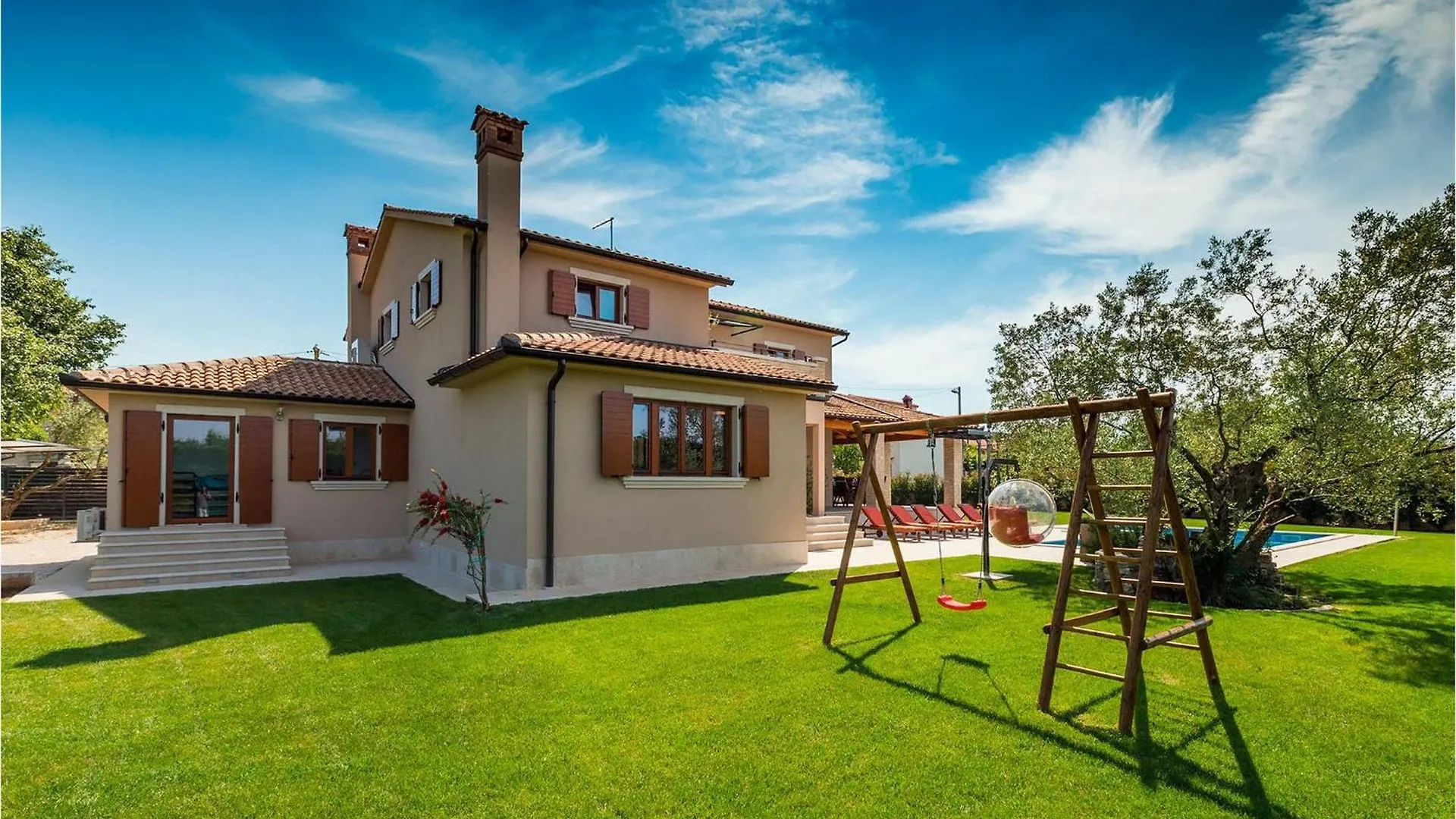Villa Salambati Smoljanci