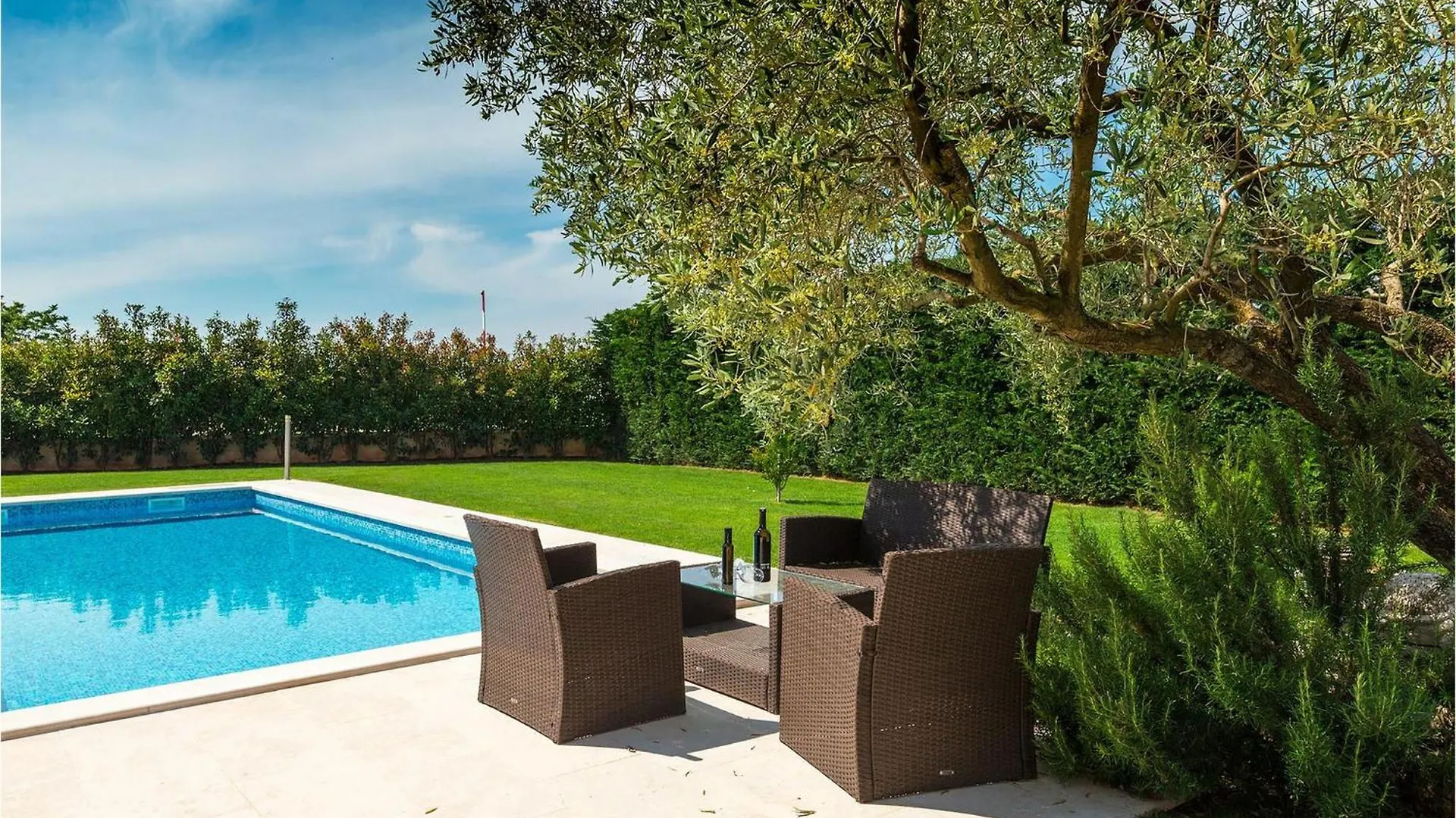 Holiday home Villa Salambati Smoljanci