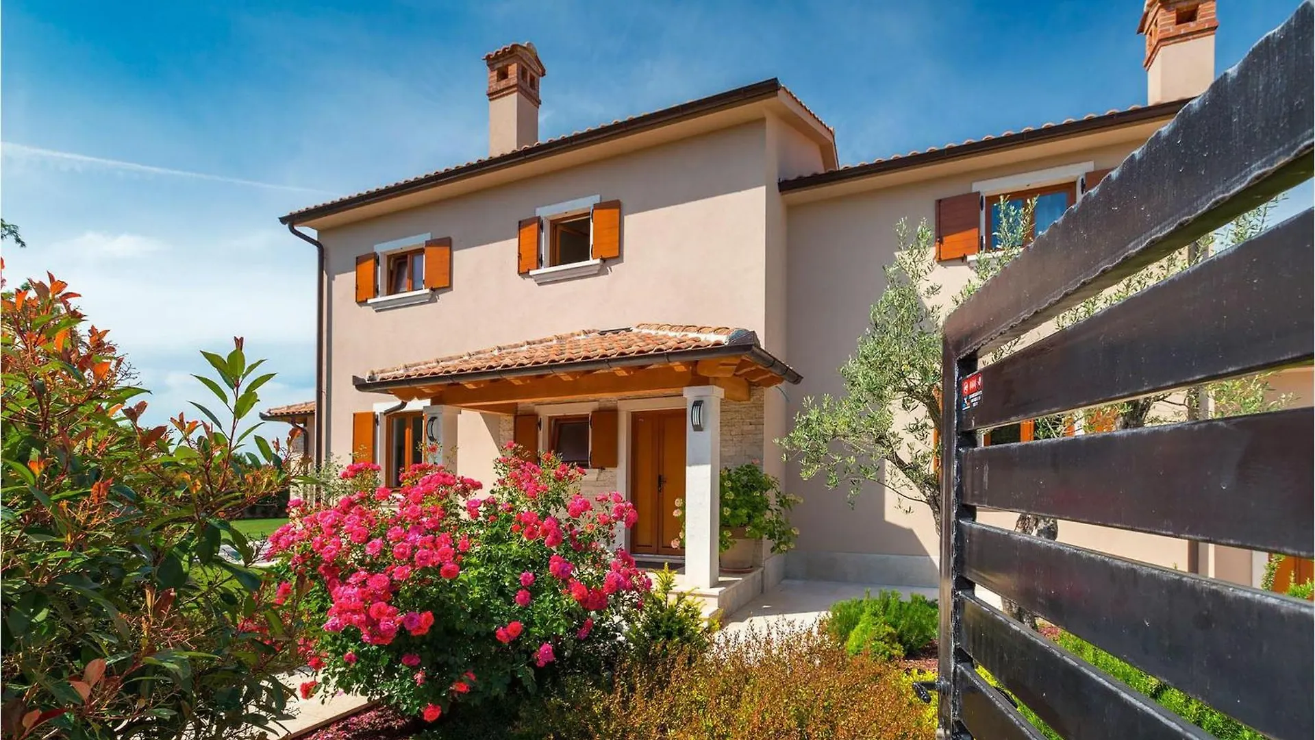 Villa Salambati Smoljanci