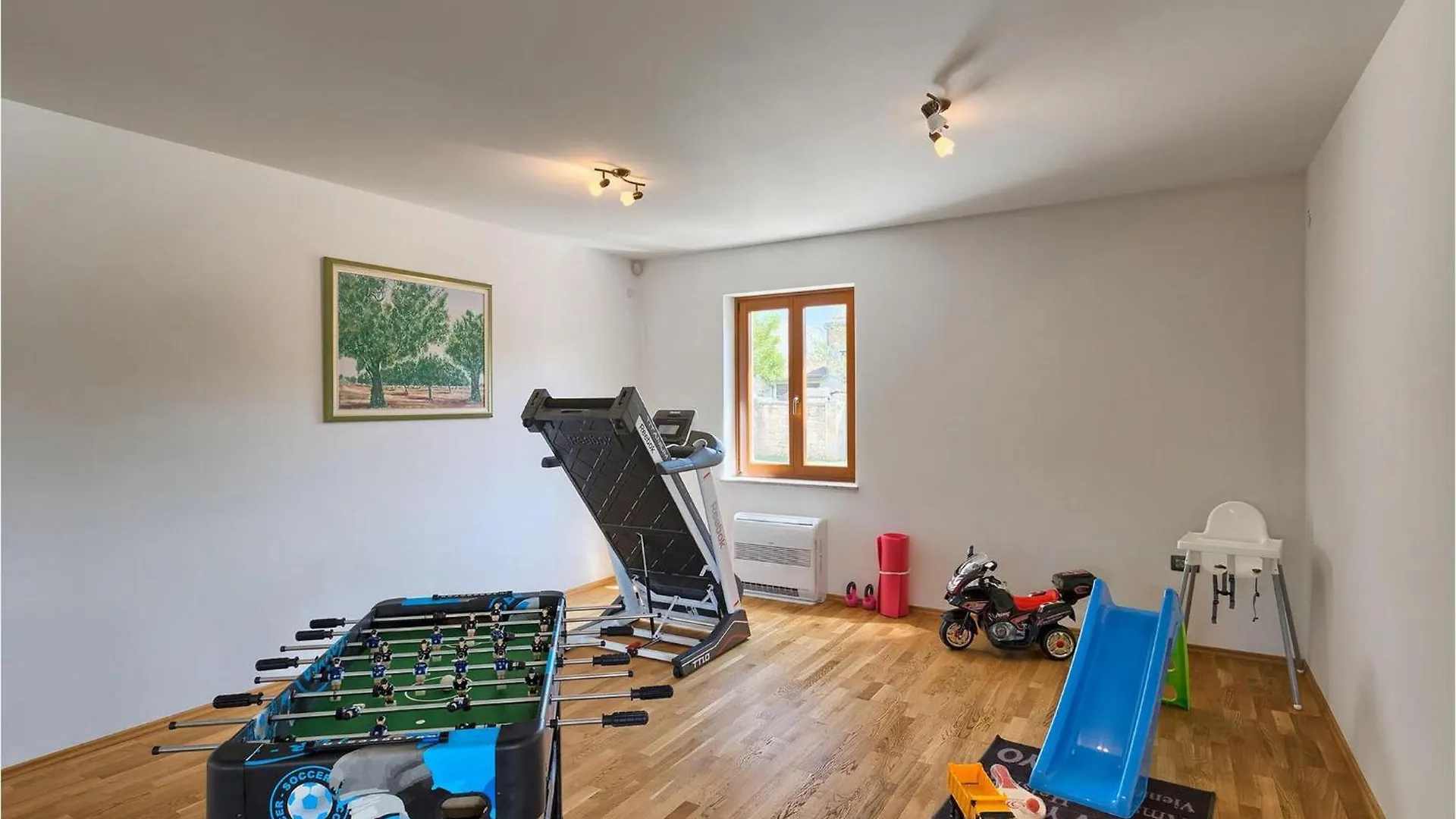 Holiday home Villa Salambati Smoljanci