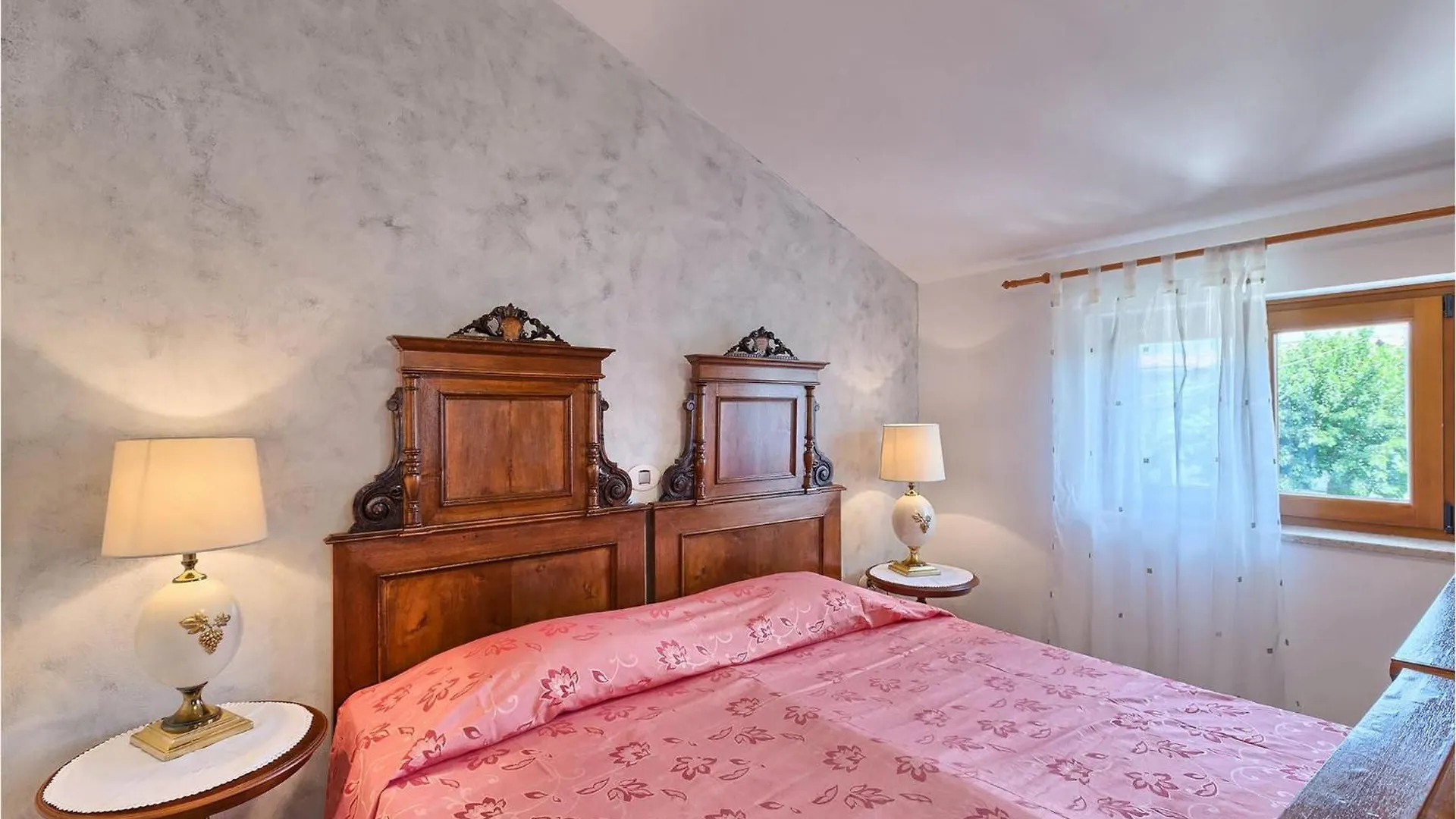 Villa Salambati Smoljanci